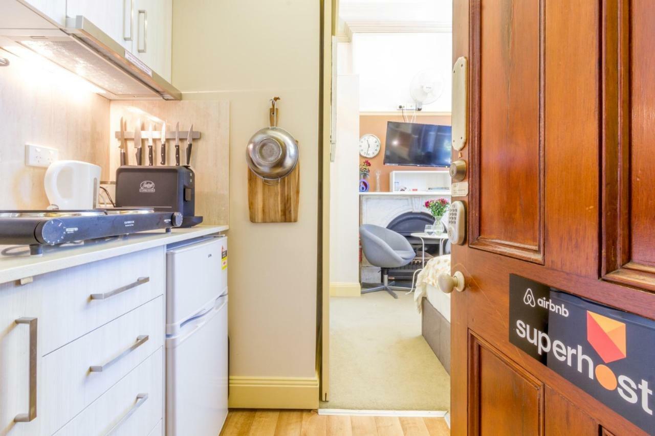 Superb Surry Hills Studio Room - Great Location シドニー エクステリア 写真
